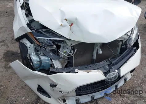 2017 Toyota Corolla L/Le/Xle/Se/Xse z USA, uszkodzony, nr VIN 5YFBURHE6HP692672